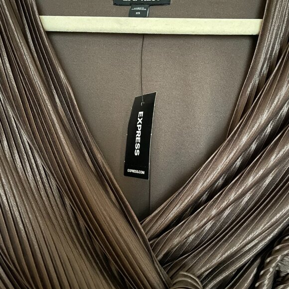 Express, Faux Wrap, Banded Bottom, Shimmery Chocolate Color V-Neck Blouse - Picture 6 of 8